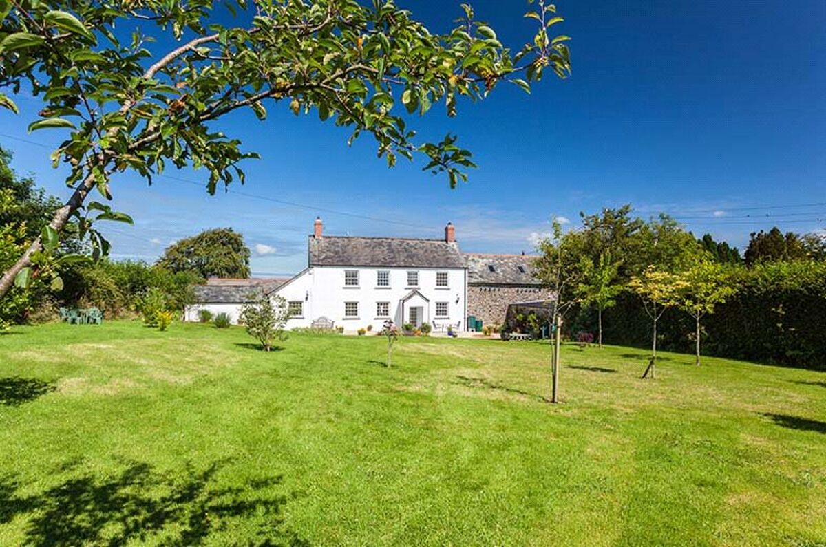 house for sale in West Pennicknold, Shebbear, Beaworthy, Devon, EX21