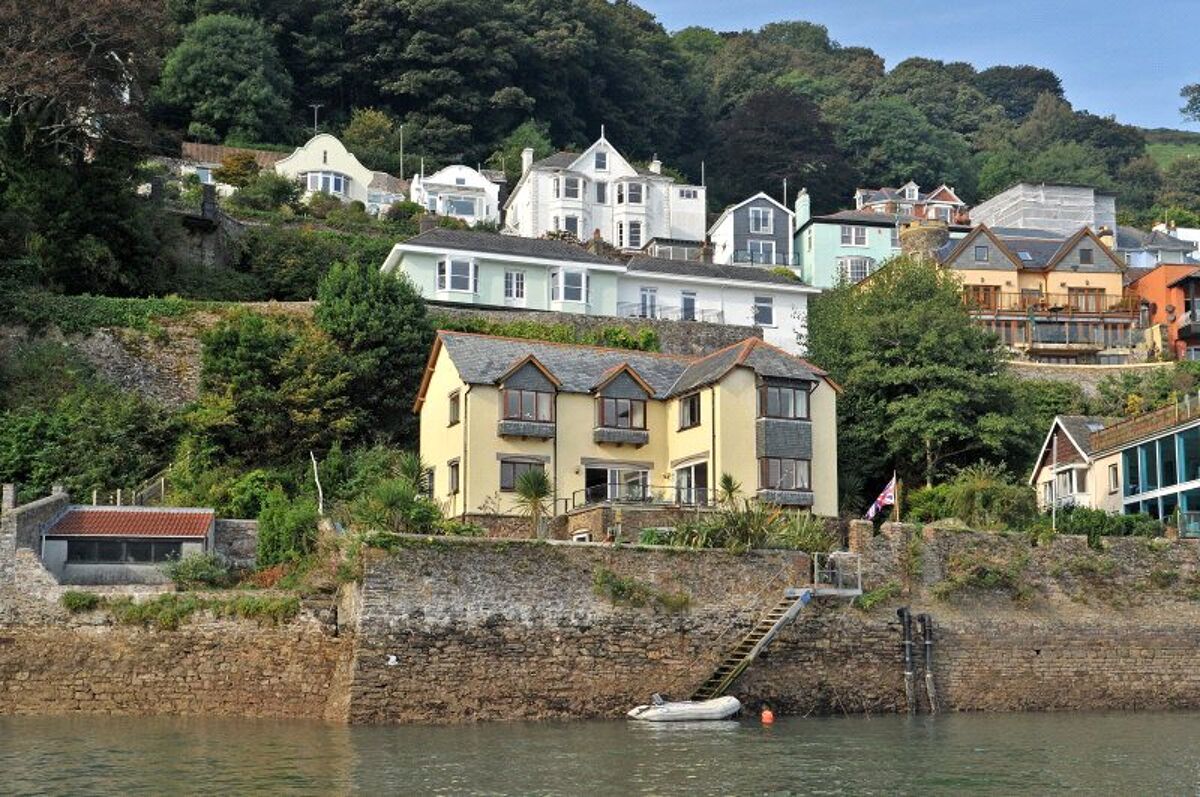 house for sale in South Town, Dartmouth, Devon, TQ6 EXE140360