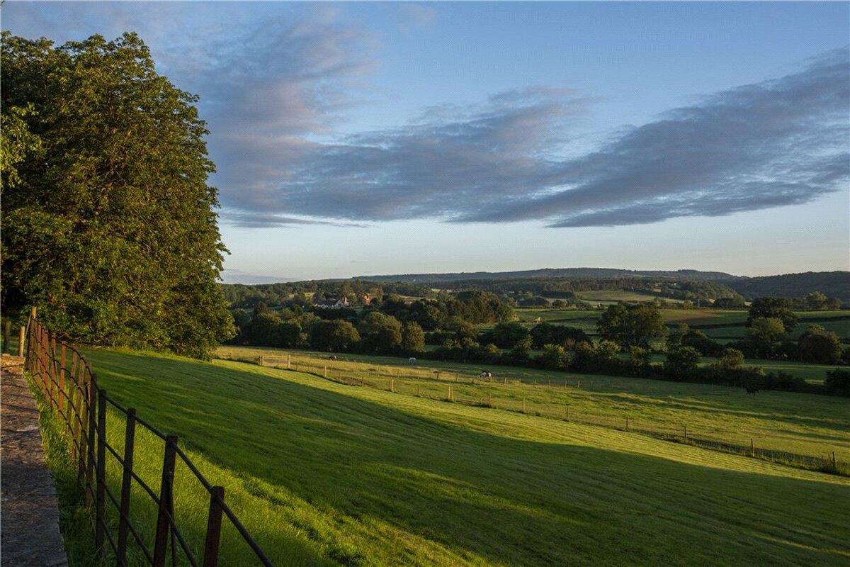 house for sale in Stoke St. Mary, Taunton, Somerset, TA3 EXE140392