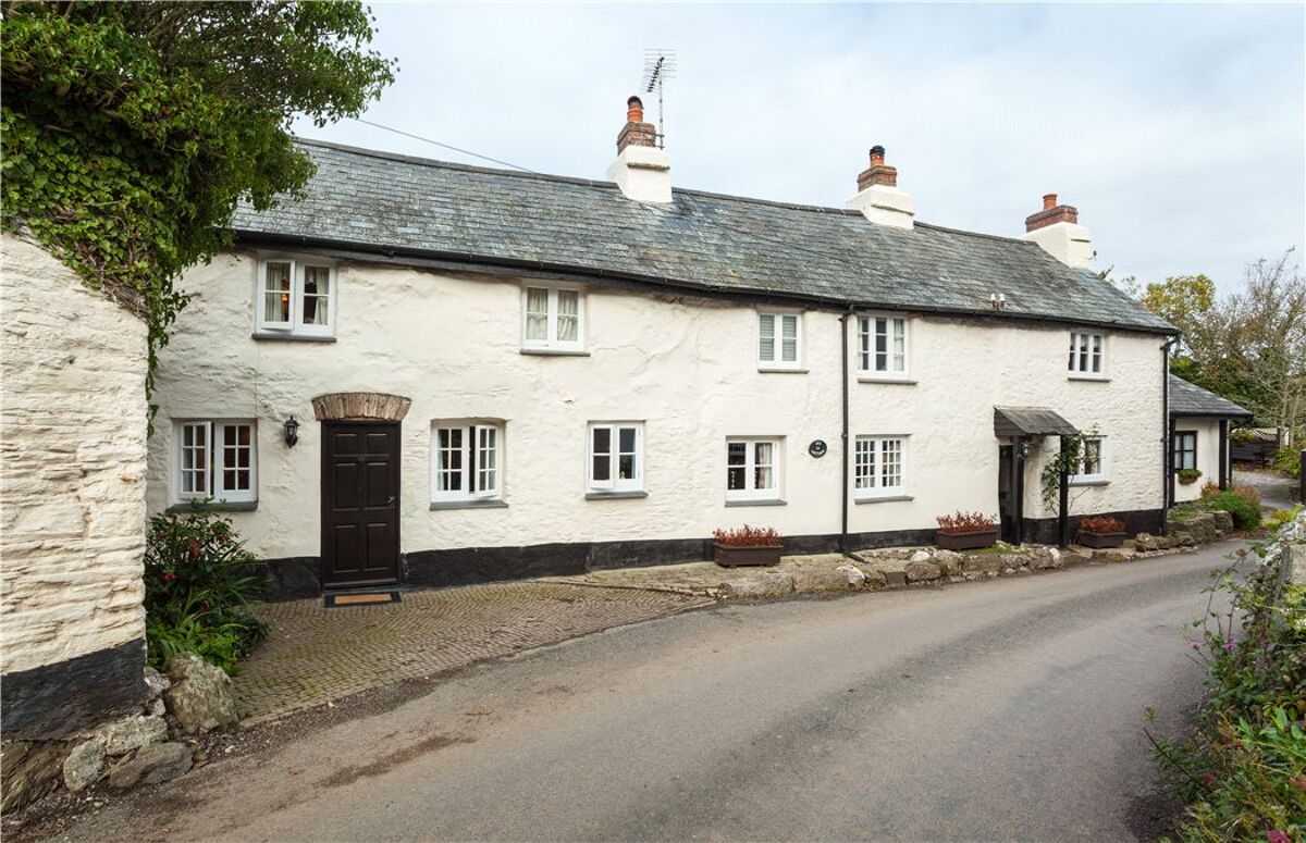 house for sale in Ringmore, Kingsbridge, Devon, TQ7 EXE140434