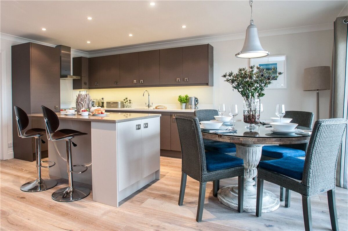 flat for sale in Burgh Island Causeway, Marine Drive, BigburyOnSea