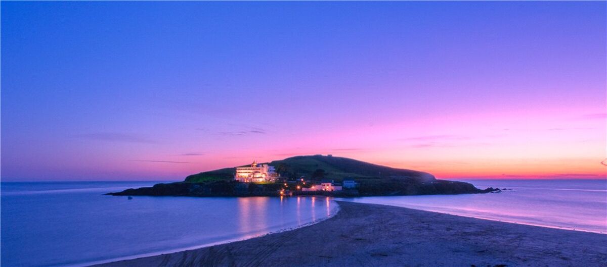 flat for sale in Burgh Island Causeway, Marine Drive, BigburyOnSea