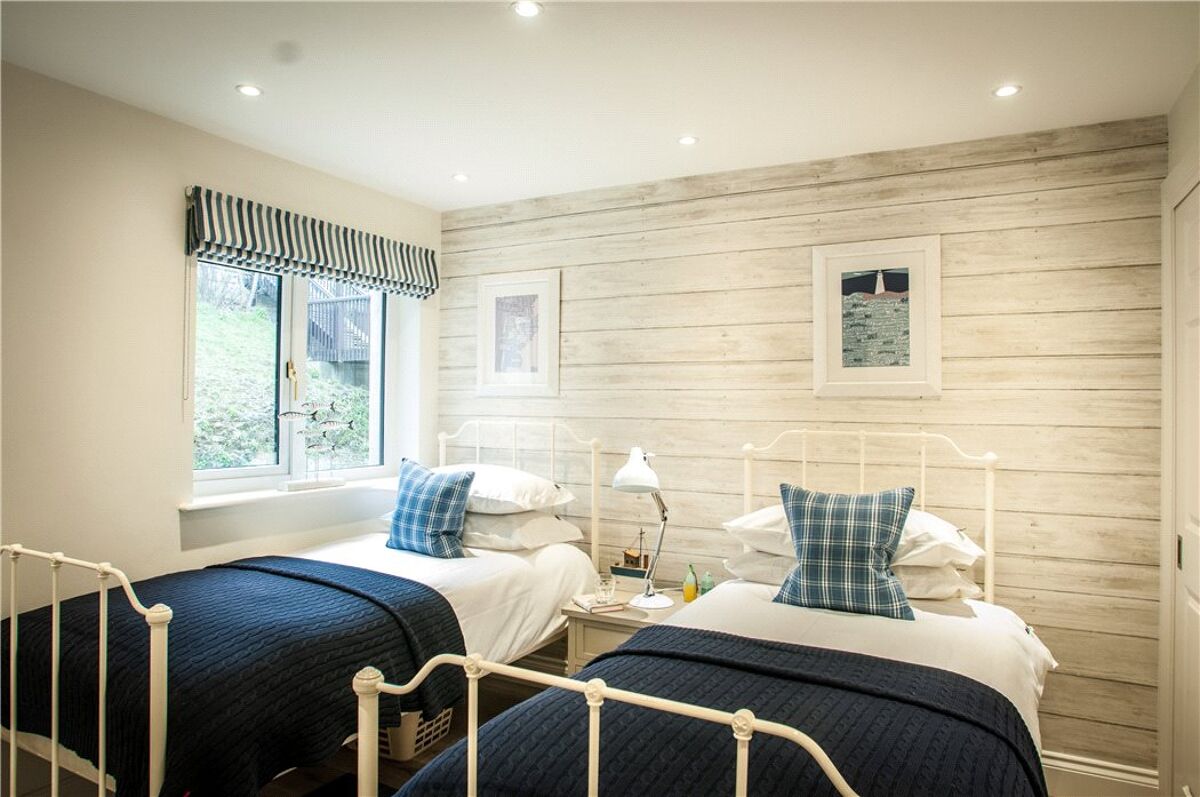 flat for sale in Burgh Island Causeway, Marine Drive, BigburyOnSea