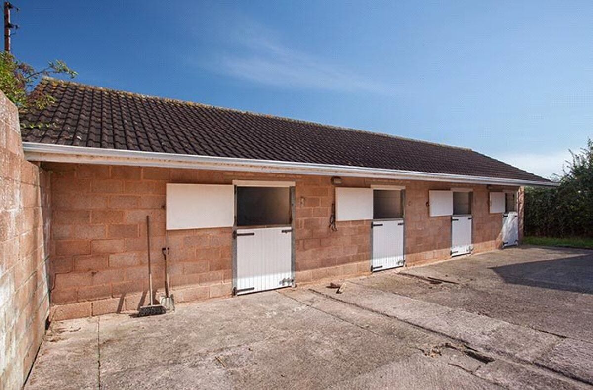 house for sale in Hele Mount, Hele, Taunton, Somerset, TA4 EXE150216