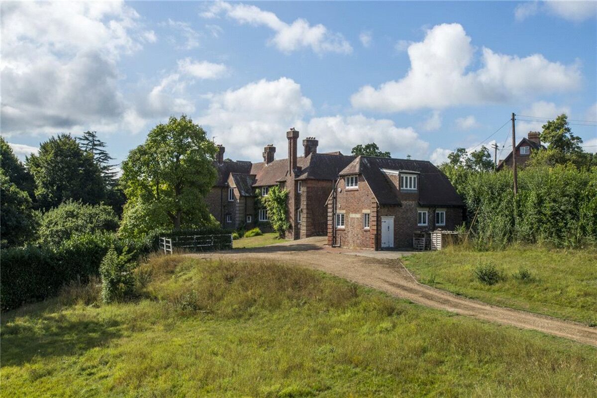 house for sale in Coly Road, Colyton, Devon, EX24 EXE160343 Knight