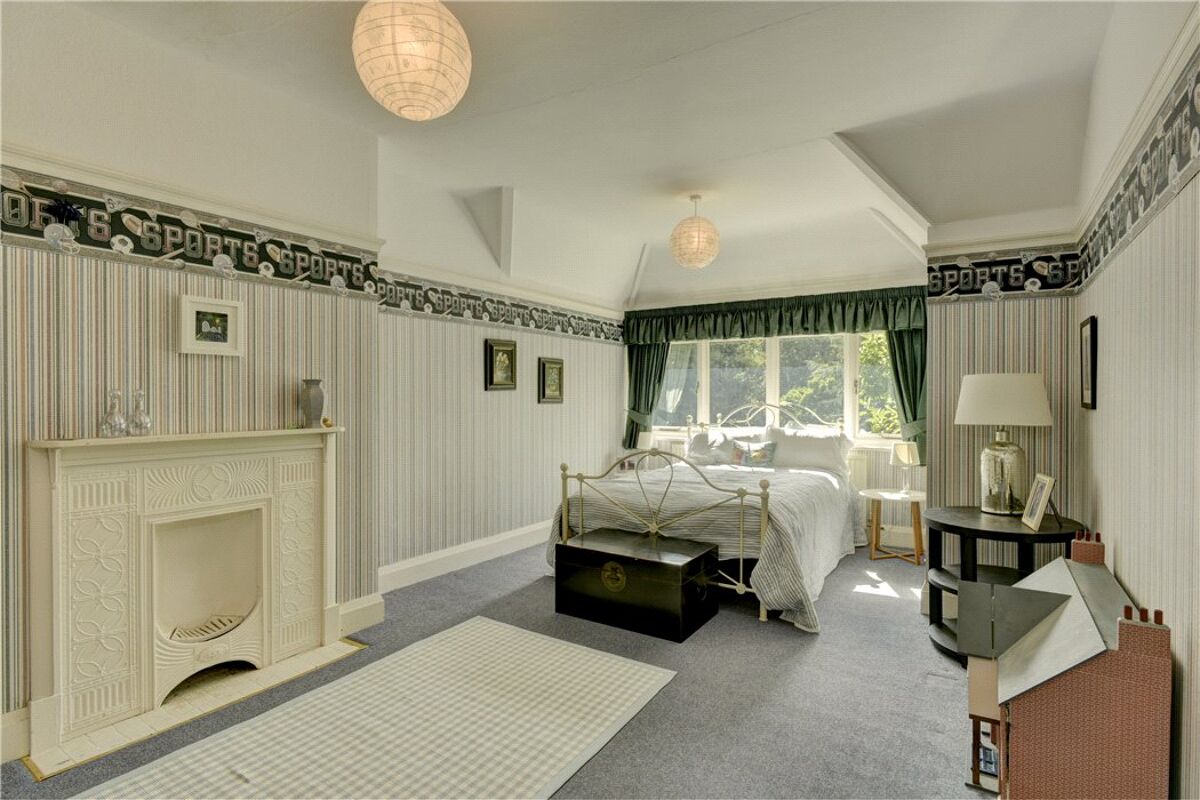 house for sale in Coly Road, Colyton, Devon, EX24 EXE160343 Knight