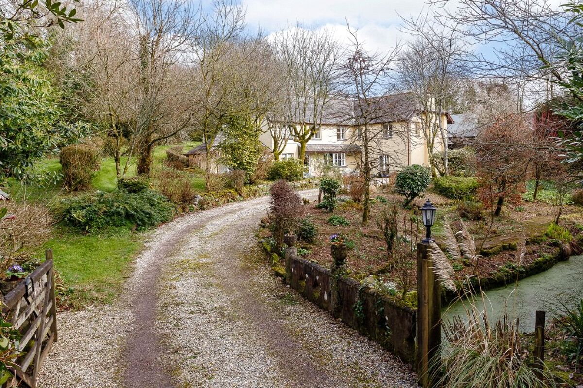 house for sale in Ugborough, Ivybridge, PL21 EXE170009 Knight Frank