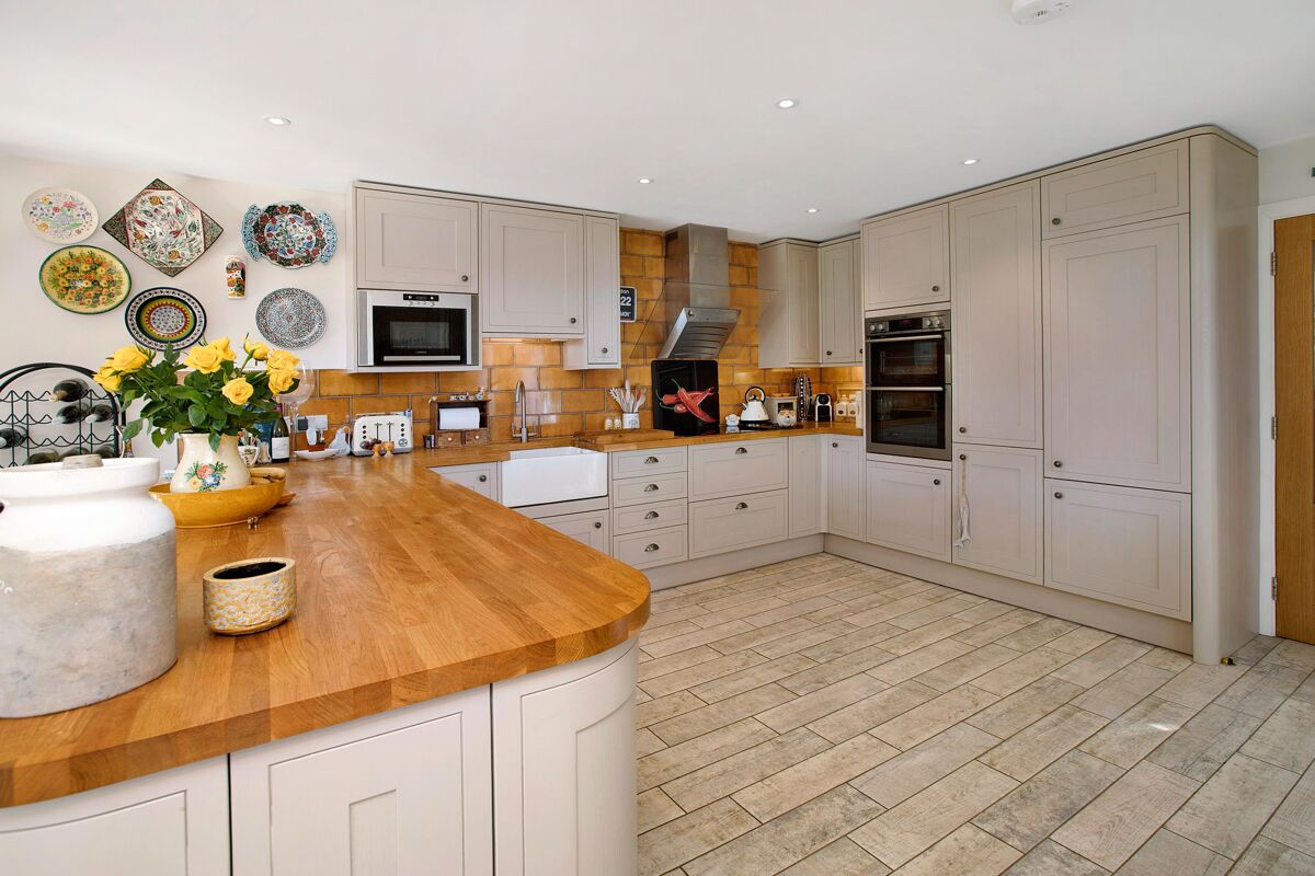 house for sale in Chillington, Kingsbridge, TQ7 EXE170113 Knight Frank