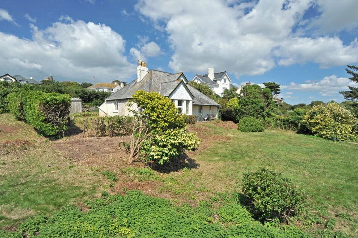 house for sale in Warren Road, Thurlestone, Kingsbridge, TQ7