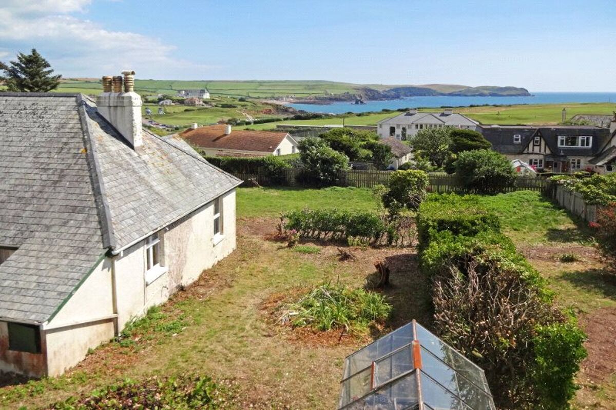 house for sale in Warren Road, Thurlestone, Kingsbridge, TQ7