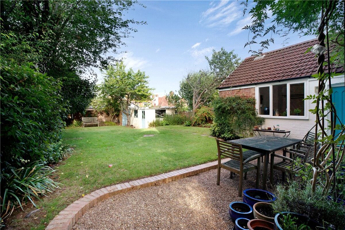 house for sale in Thornton Hill, Exeter, Devon, EX4 EXE170408