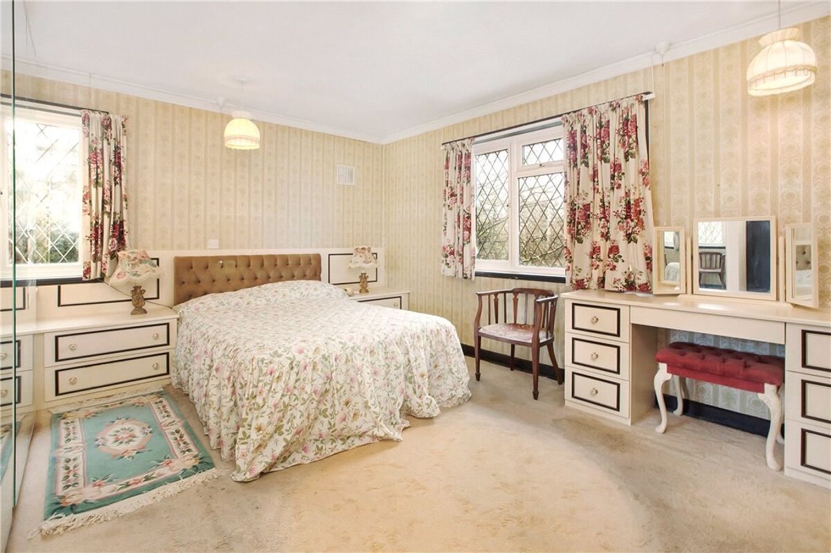 house for sale in Streatham Rise, Exeter, Devon, EX4 EXE170454