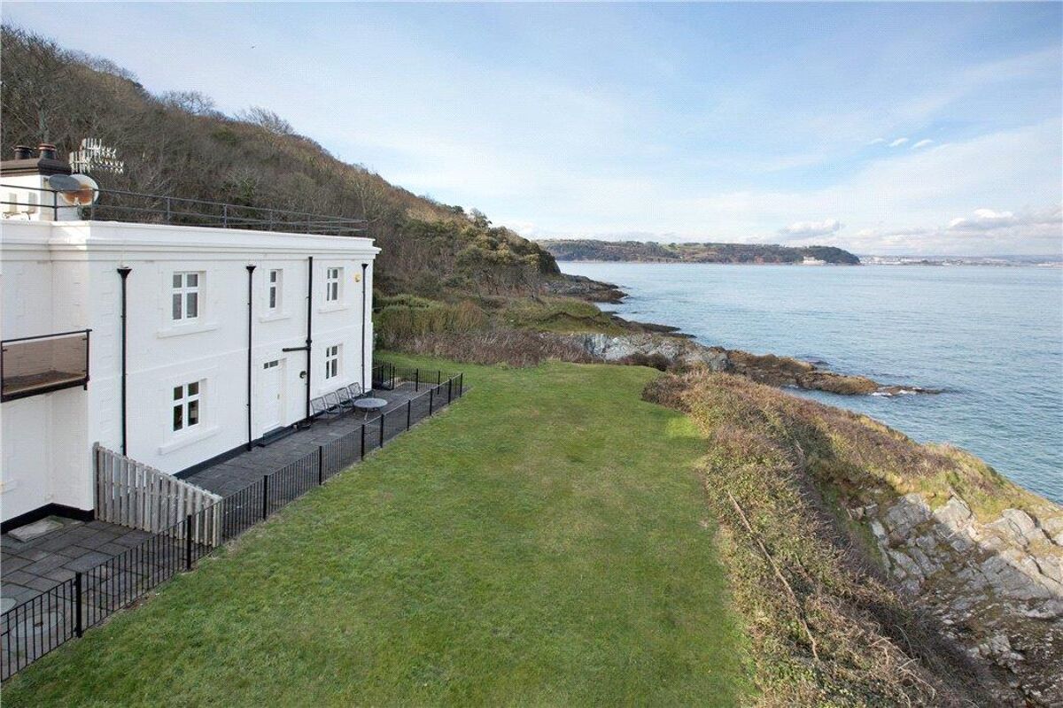 house for sale in The Old Signal House, Penlee Point, Cawsand, Torpoint
