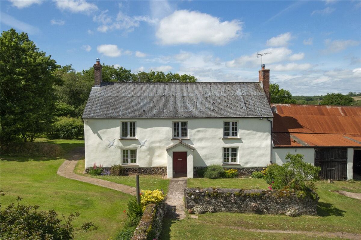 house for sale in East Worlington, Crediton, Devon, EX17 EXE180259
