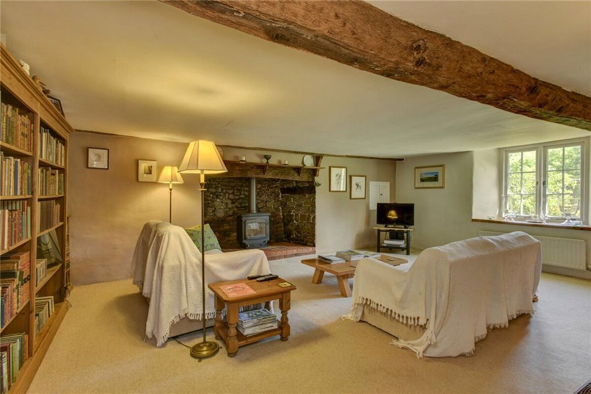 house for sale in East Worlington, Crediton, Devon, EX17 EXE180259