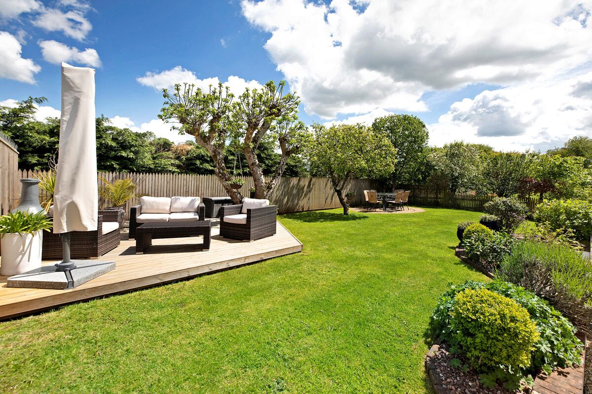 house for sale in Broadclyst, Exeter, Devon, EX5 EXE180340 Knight Frank