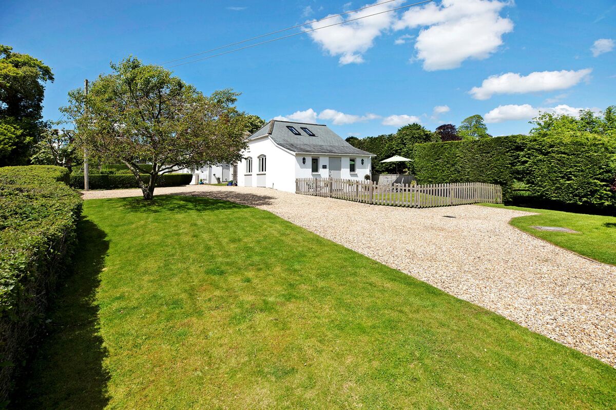 house for sale in Broadclyst, Exeter, Devon, EX5 EXE180340 Knight Frank