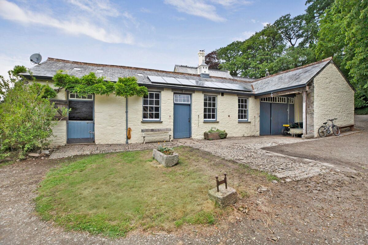 house for sale in Whitchurch, Tavistock, PL19 EXE180374 Knight Frank