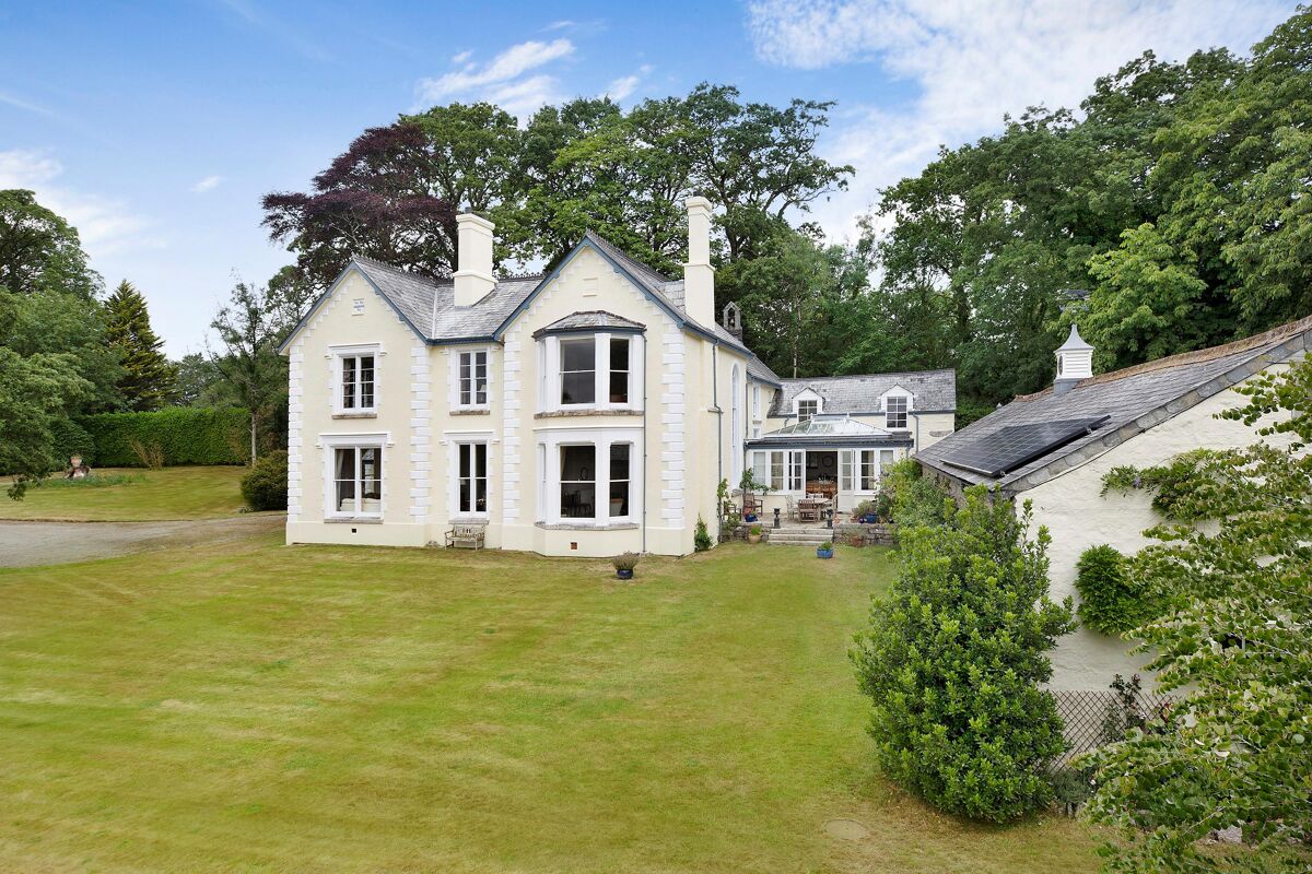 house for sale in Whitchurch, Tavistock, PL19 EXE180374 Knight Frank