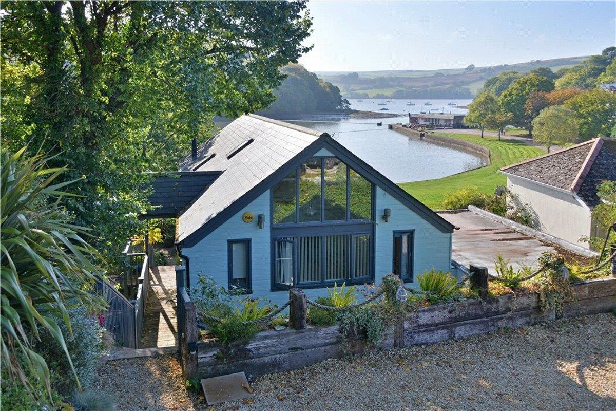 house for sale in Mill Hill, Stoke Gabriel, Totnes, TQ9 EXE180380