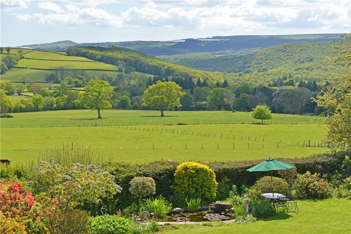 house for sale in Hele Cross, Ashburton, Newton Abbot, Devon, TQ13