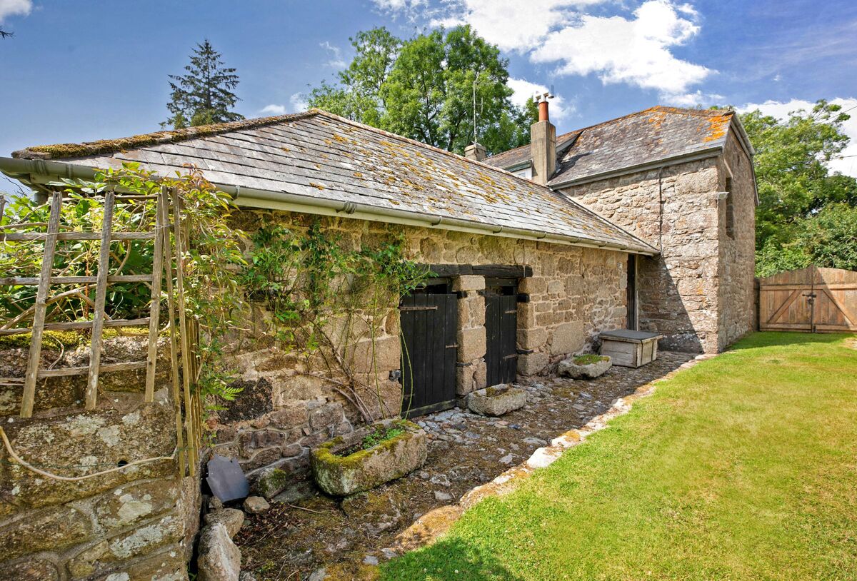 house for sale in Moretonhampstead, Devon, TQ13 EXE190097 Knight Frank