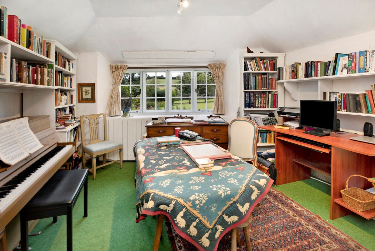 house for sale in Moretonhampstead, Devon, TQ13 EXE190097 Knight Frank