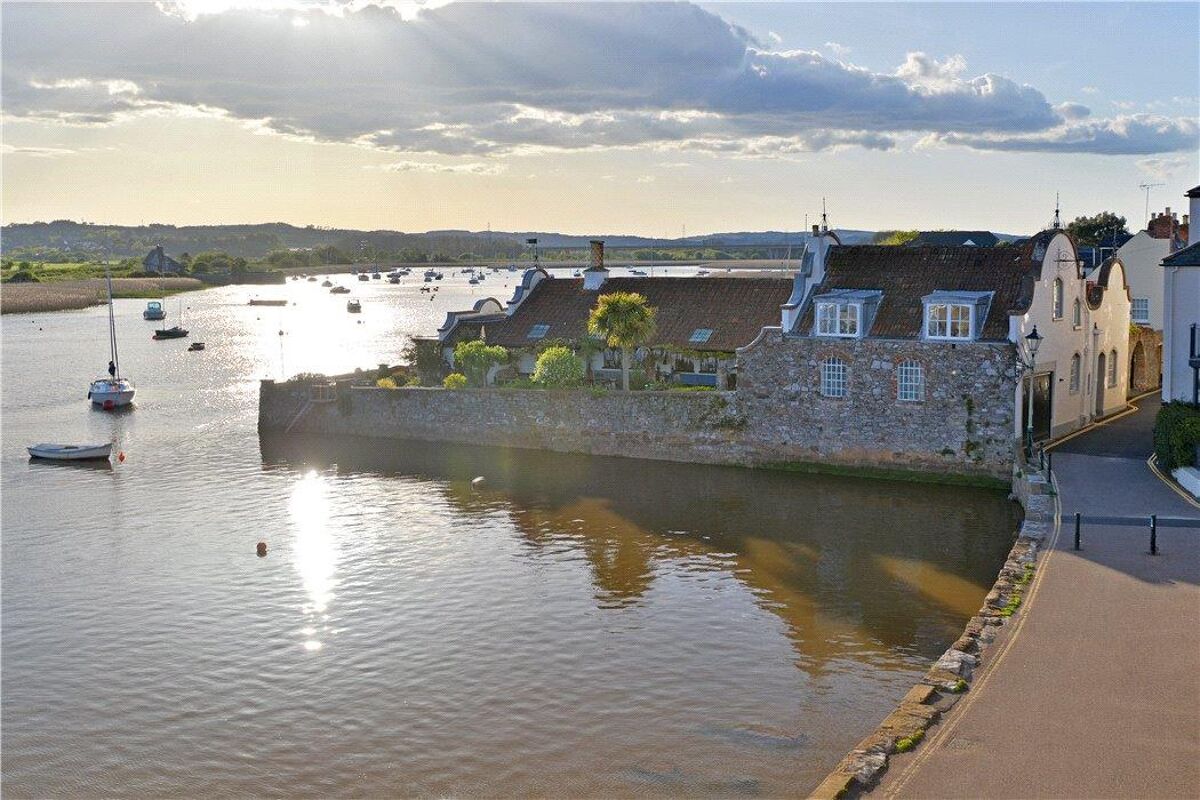 house for sale in Ferry Road, Topsham, Exeter, Devon, EX3 EXE190154 Knight Frank