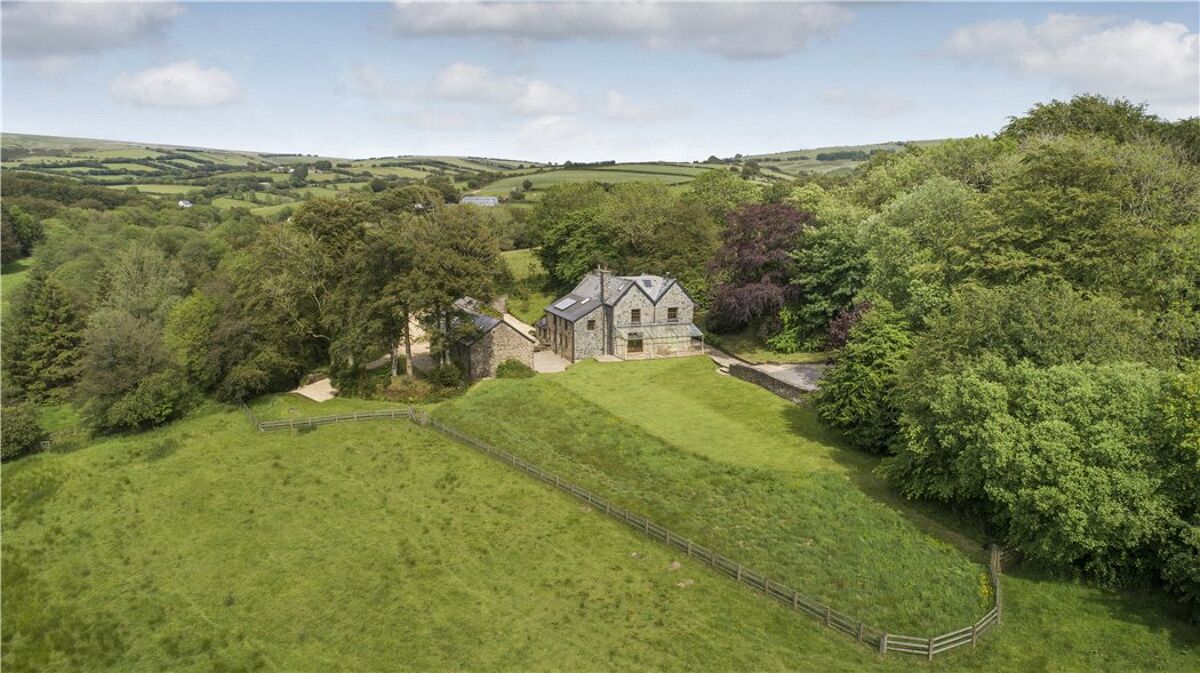 house for sale in Barnstaple, Devon, EX31 EXE190204