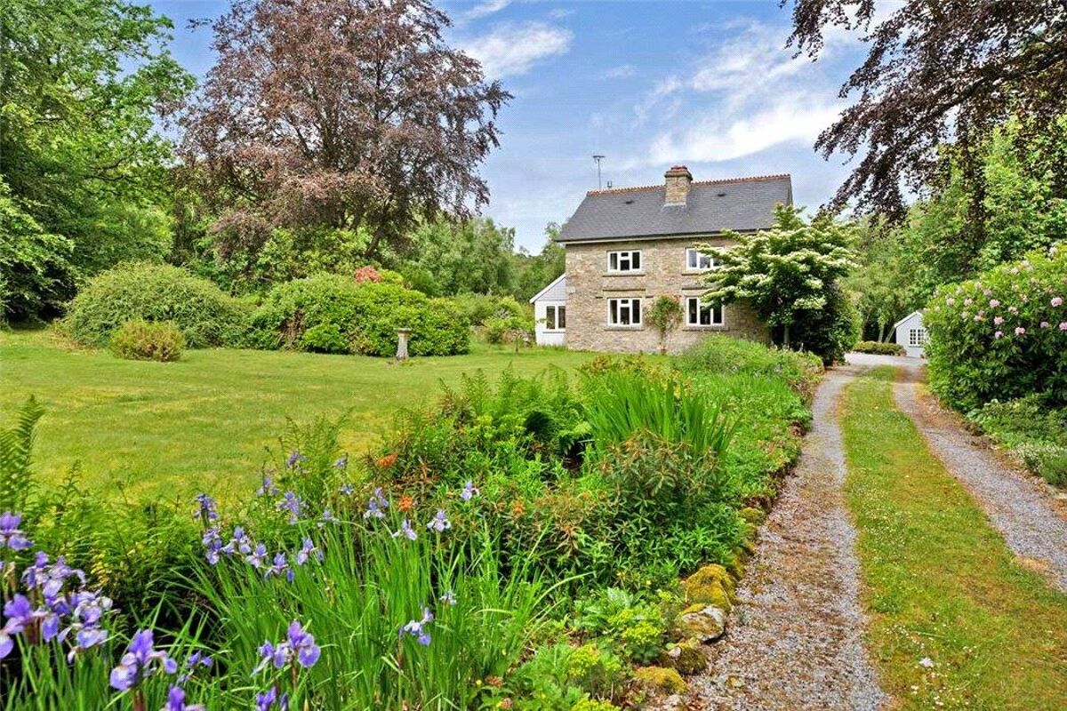 house for sale in Throwleigh, Okehampton, EX20 EXE190216 Knight Frank