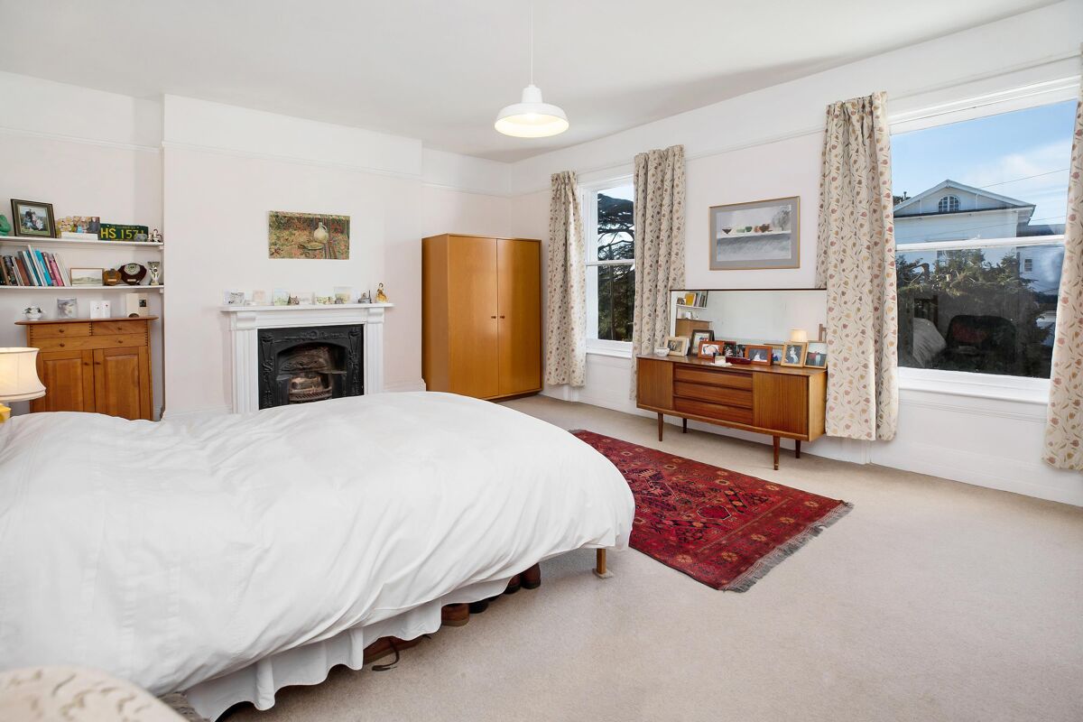 house for sale in Wonford Road, Exeter, Devon, EX2 EXE190313 Knight