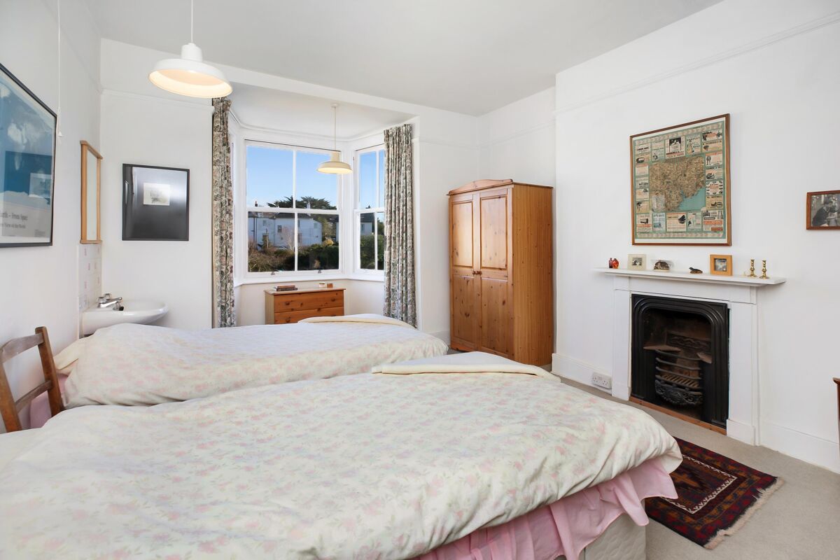 house for sale in Wonford Road, Exeter, Devon, EX2 EXE190313 Knight