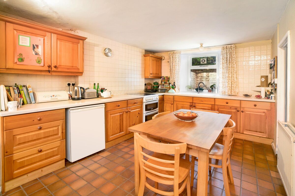 house for sale in Wonford Road, Exeter, Devon, EX2 EXE190313 Knight