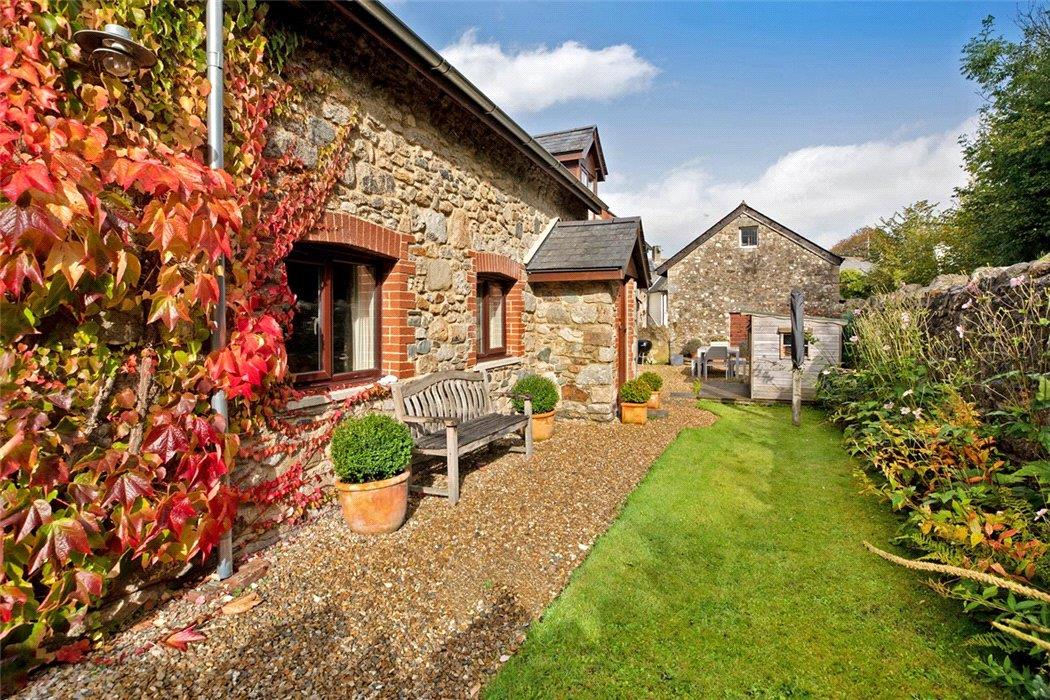 house for sale in South Zeal, Okehampton, Devon, EX20 EXE190406