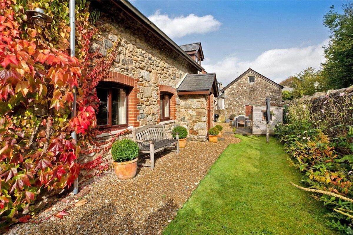 house for sale in South Zeal, Okehampton, Devon, EX20 EXE190406