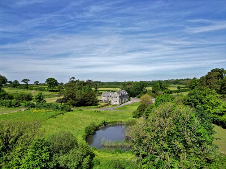 Picture of Lamerton, Tavistock, Devon, PL19