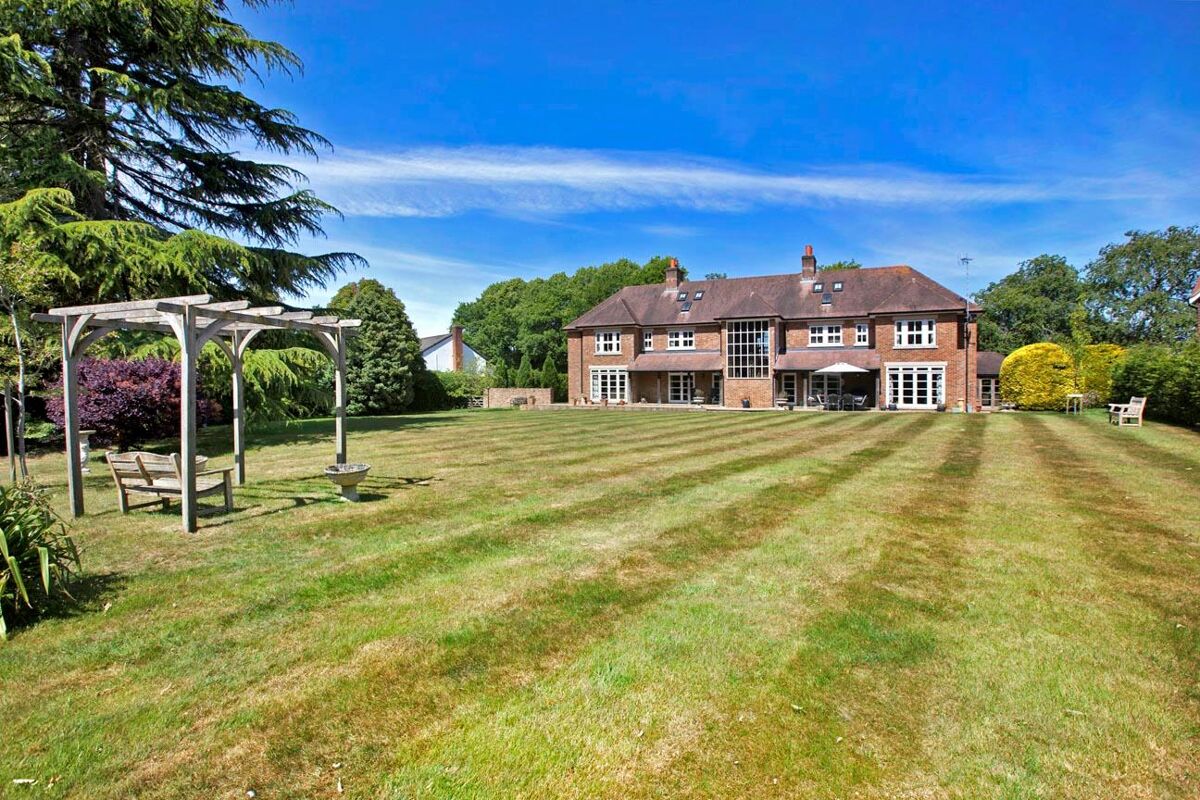 house for sale in West Hill, Ottery St. Mary, Devon, EX11 EXE190447