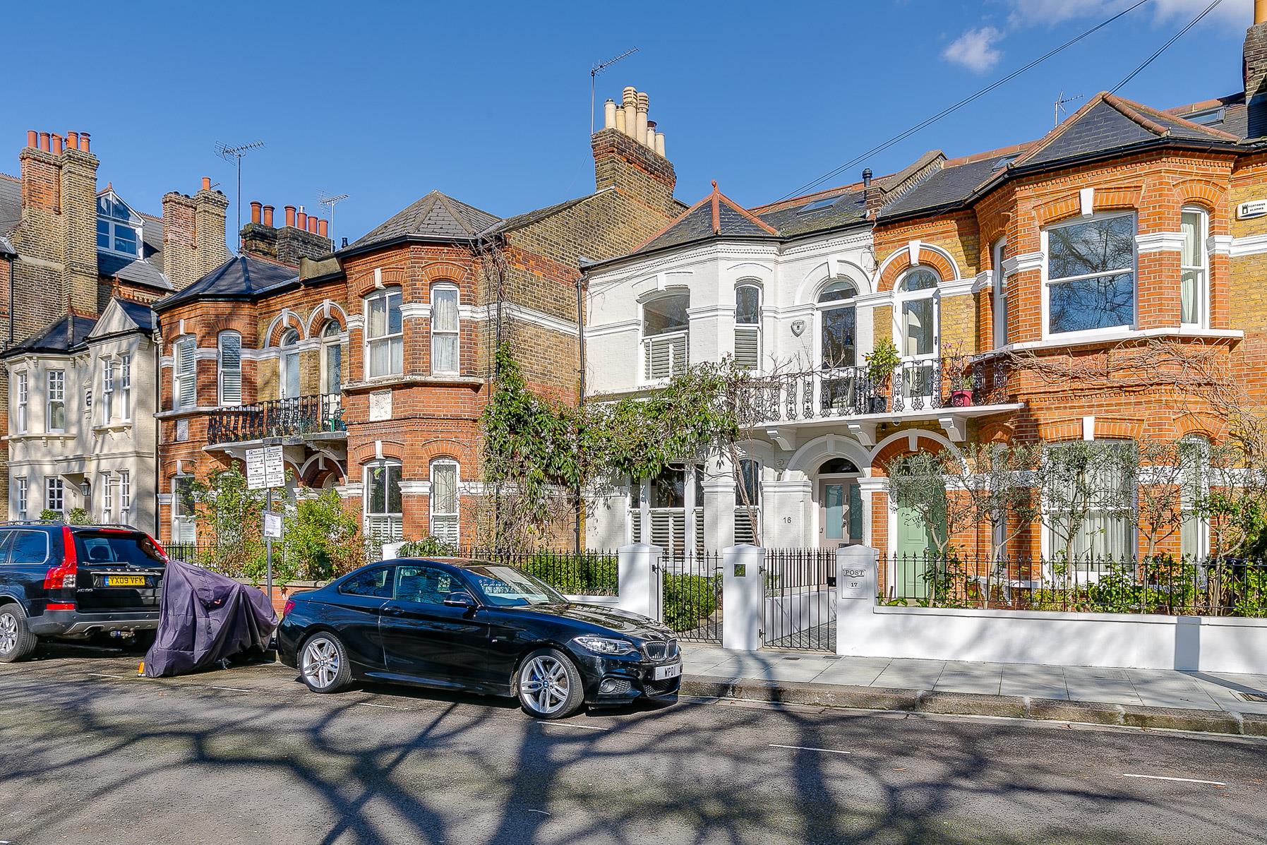 house for sale in Musgrave Crescent, London, SW6 FLH012013866