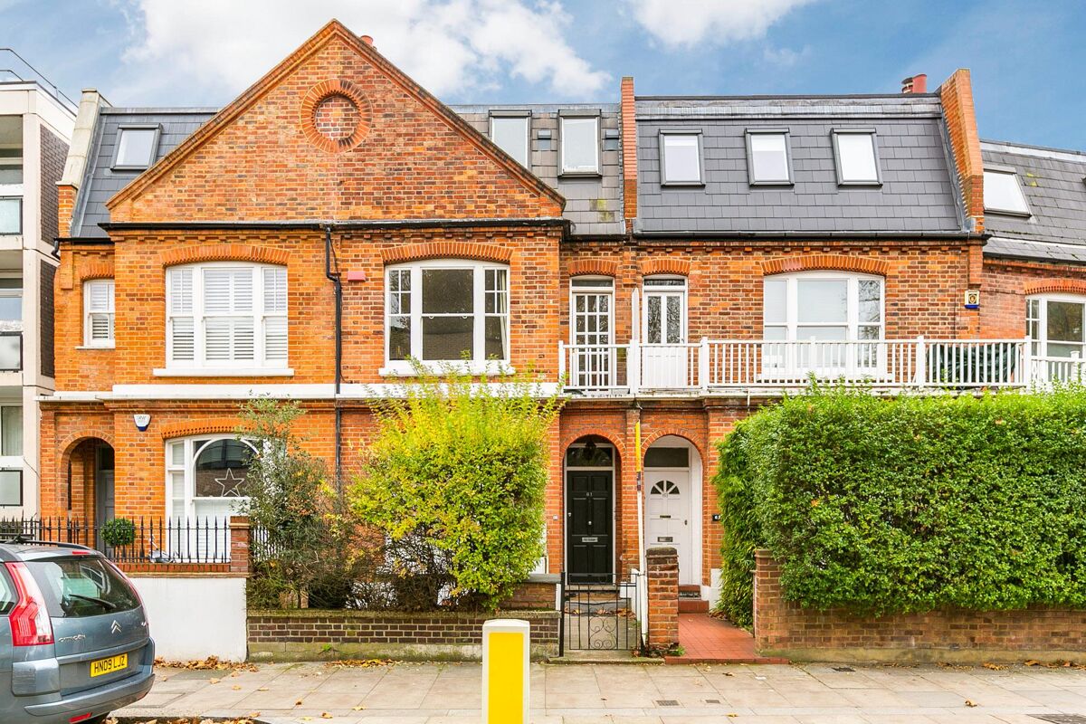 flat for sale in Peterborough Road, Fulham, London, SW6 FLH012021476 Knight Frank