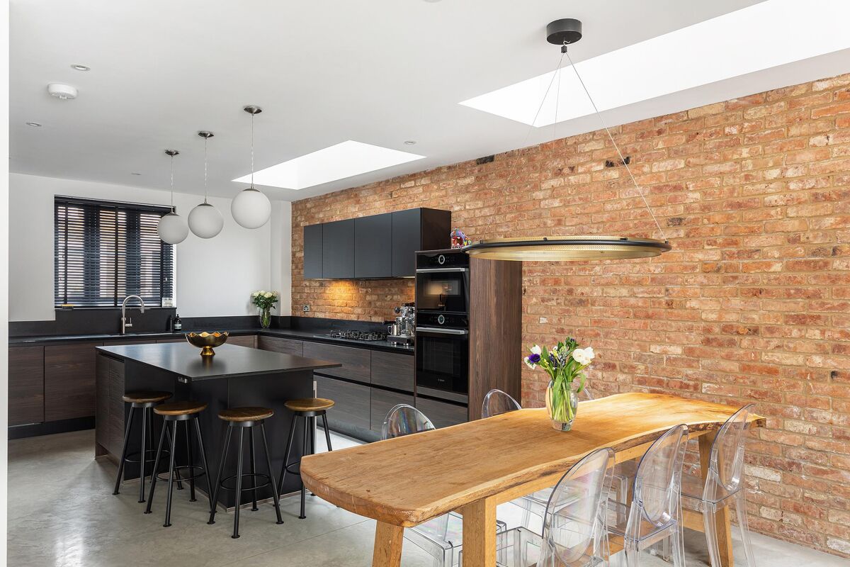 house for sale in Harwood Terrace, Fulham, SW6. FLH012044475 Knight