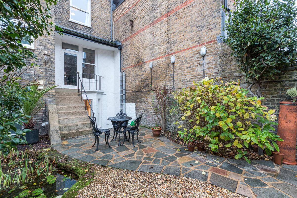 house for sale in Munster Road, Fulham, SW6 FLH012053626 Knight Frank