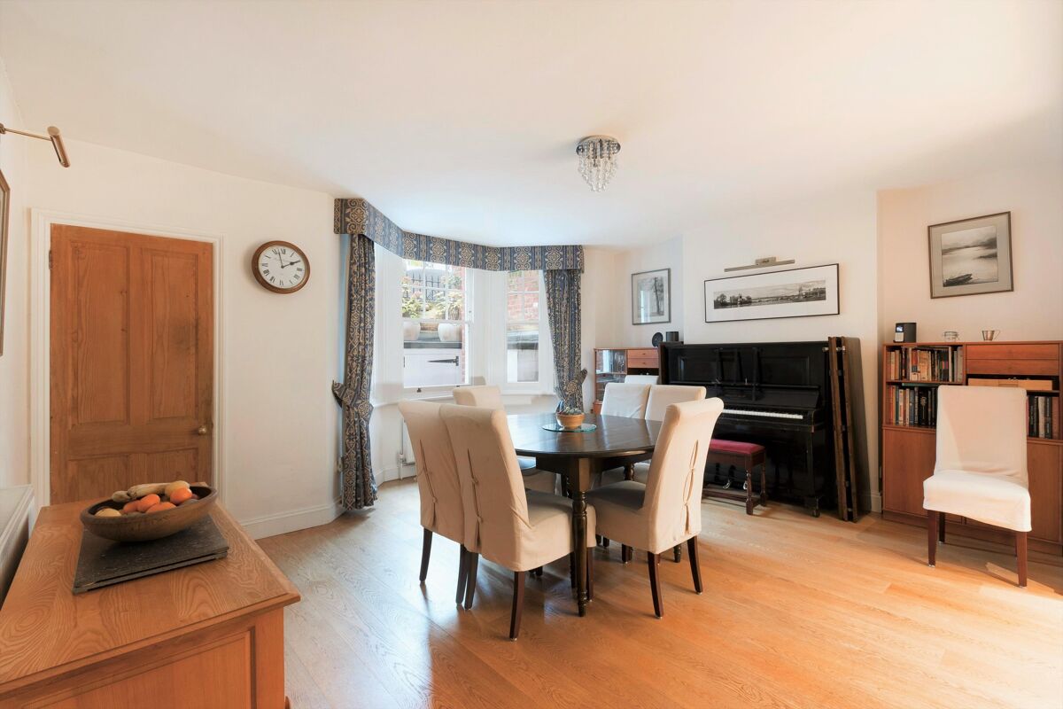 house for sale in Munster Road, Fulham, SW6 FLH012053626 Knight Frank