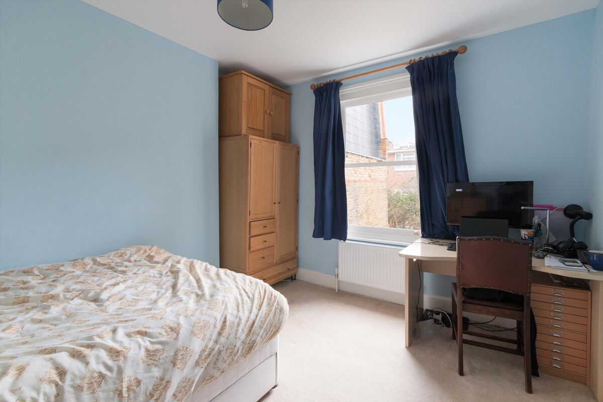 house for sale in Munster Road, Fulham, SW6 FLH012053626 Knight Frank