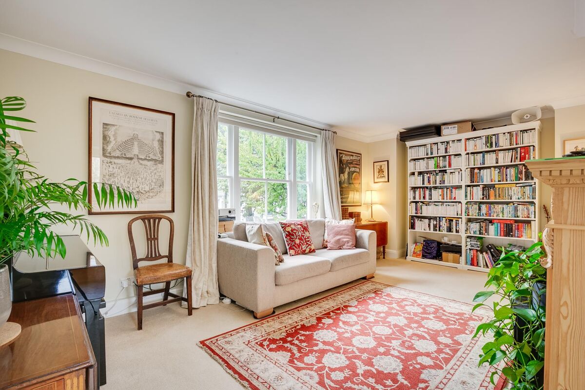 flat for sale in Walham Grove, Fulham, SW6 FLH012064007 Knight Frank