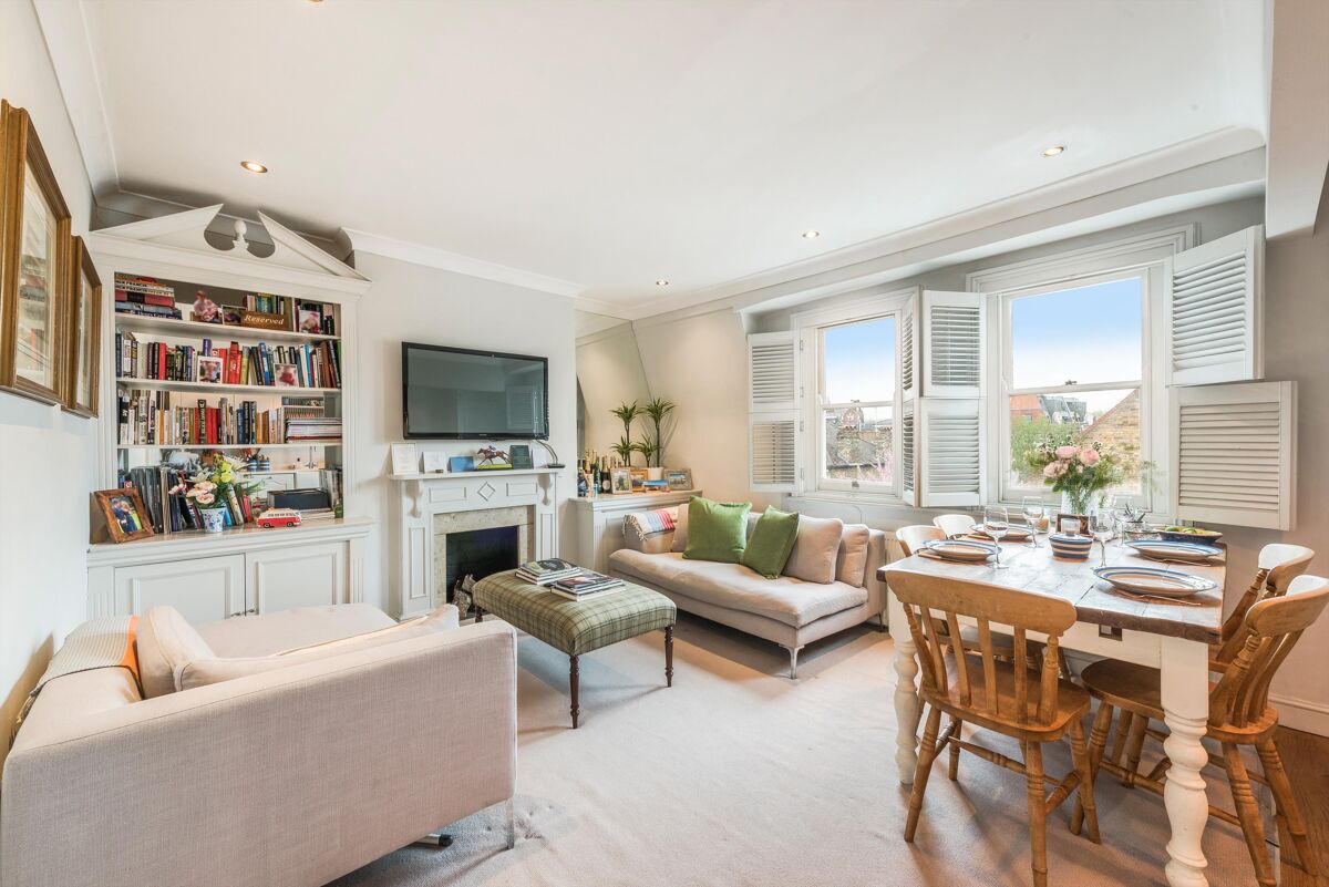 flat for sale in Dawes Road, Fulham, SW6 FLH012116970 Knight Frank