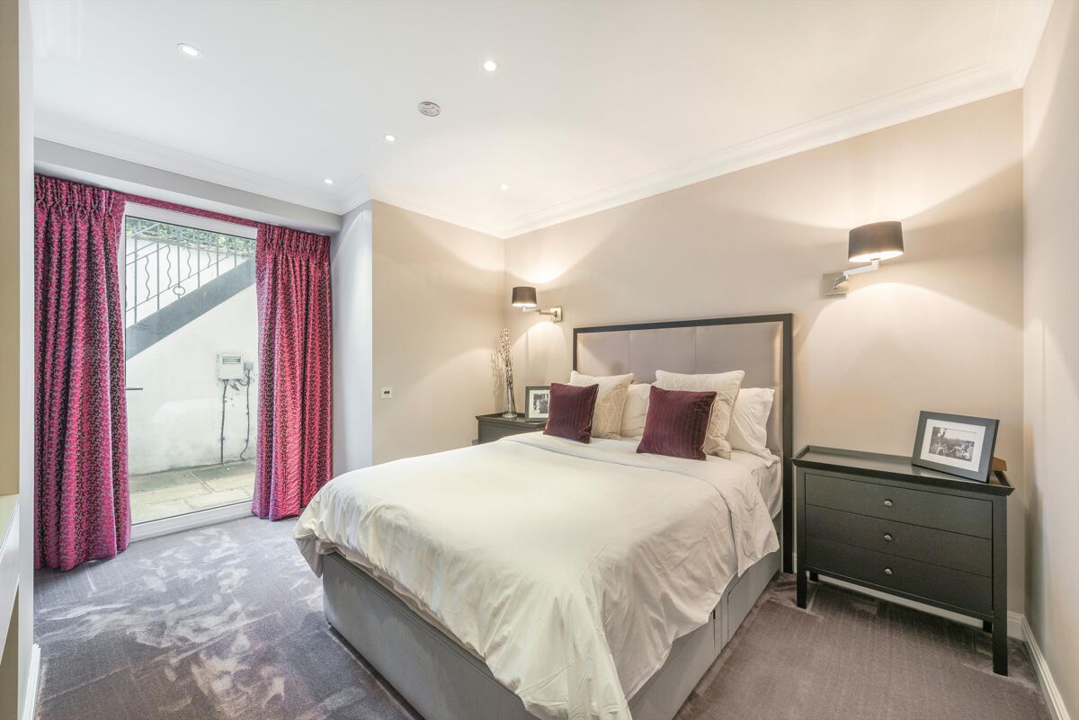 house for sale in Fulham Park Road, Fulham, SW6 FLH012125851 Knight