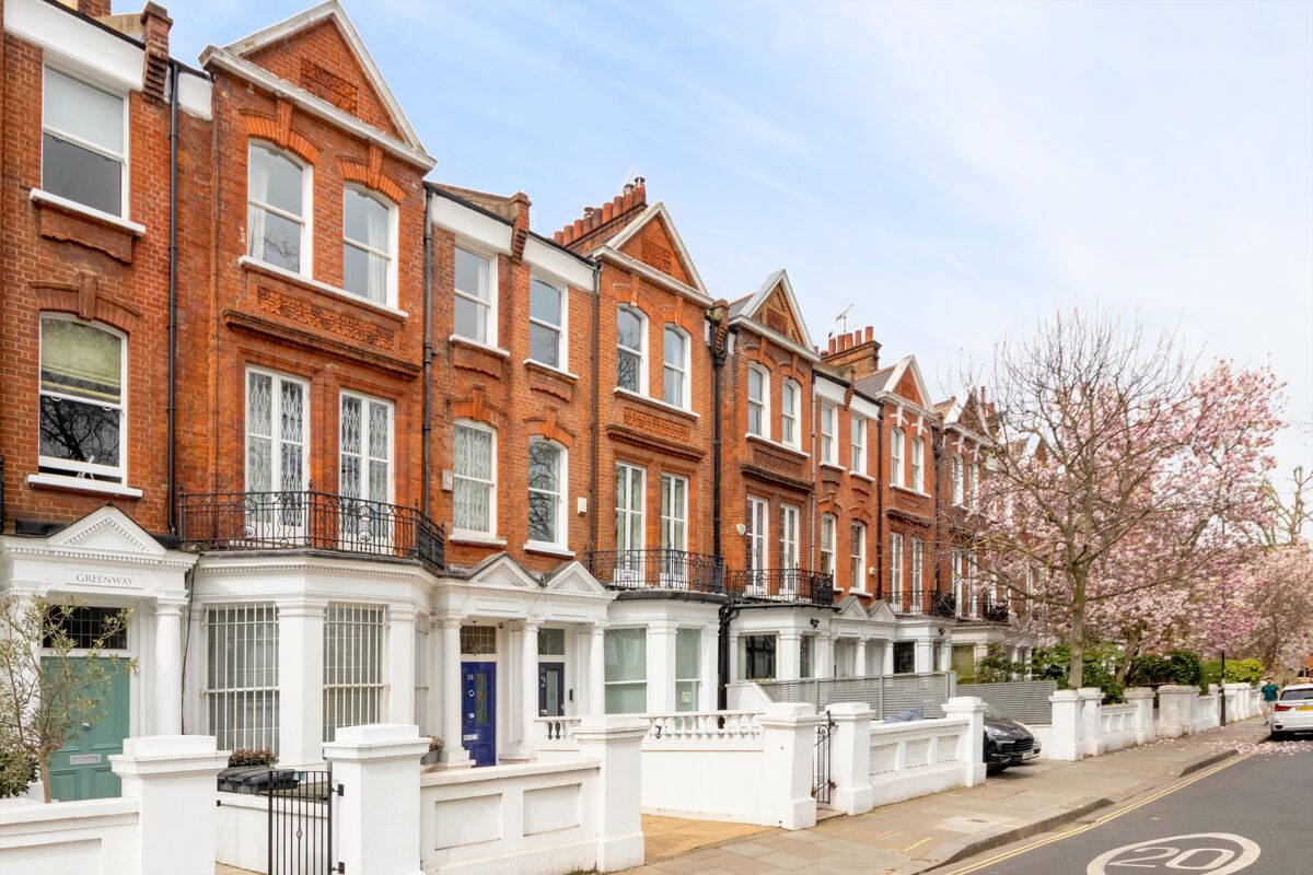 townhouse for sale in Parsons Green, Fulham, SW6 FLH012157889