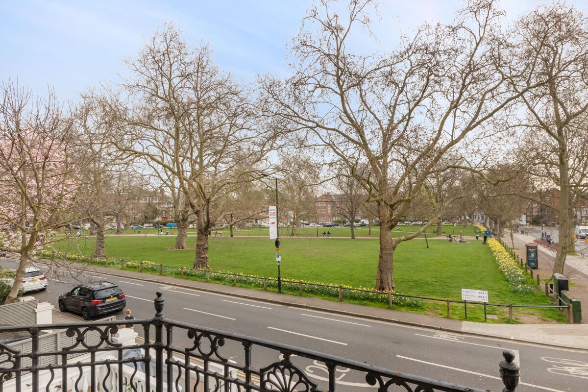 townhouse for sale in Parsons Green, Fulham, SW6 FLH012157889