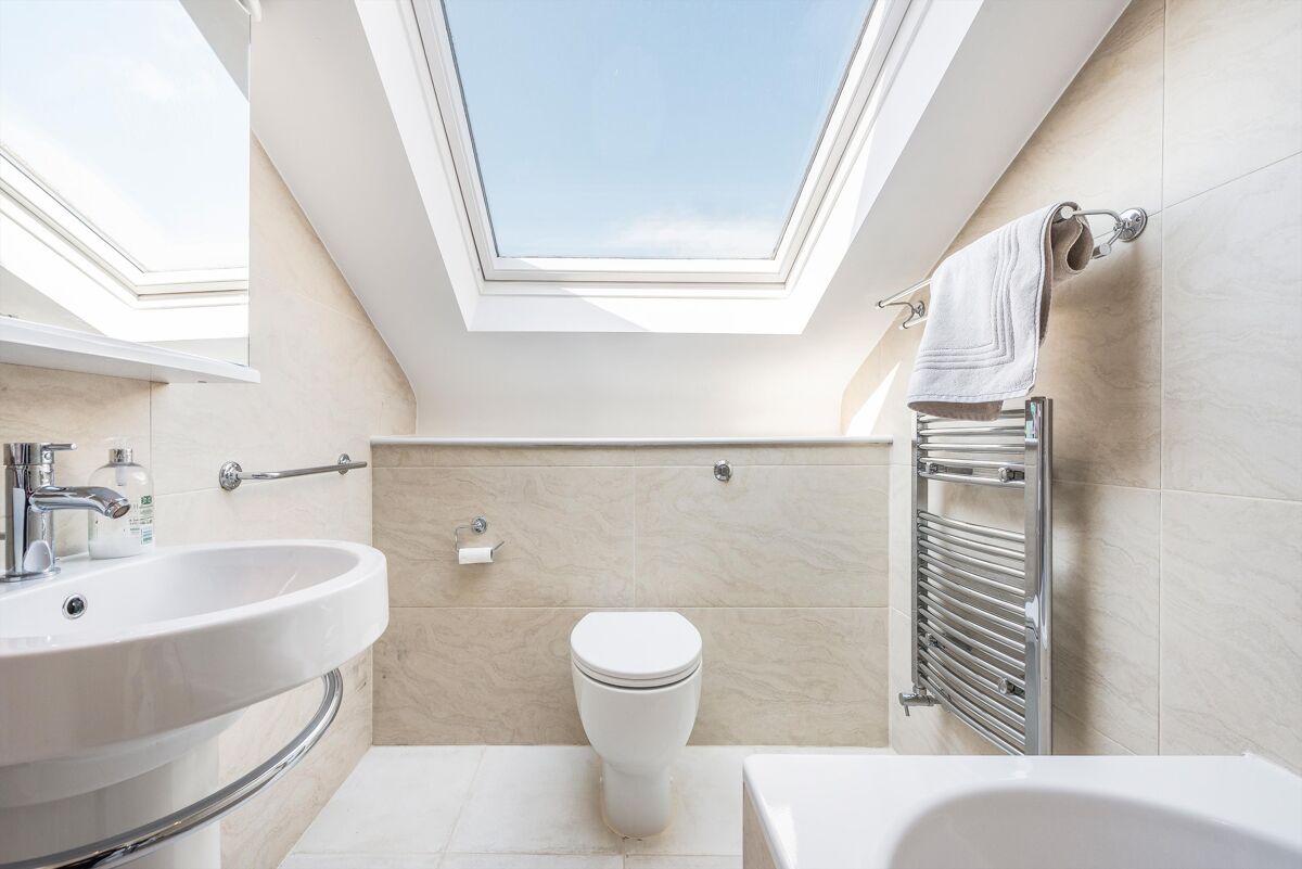 house for sale in Alderville Road, Fulham, SW6 FLH012159012 Knight