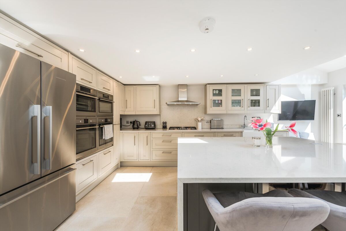 house for sale in Alderville Road, Fulham, SW6 FLH012159012 Knight